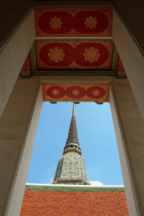 Wat Po Doorway